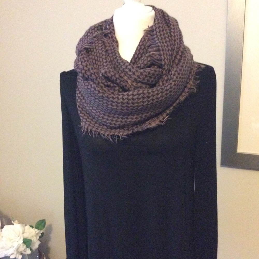 Infinity scarf